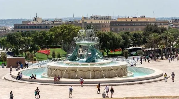 Hébergement de vacances Cosy Maisonette, 8min Walk To Valletta Il-Furjana